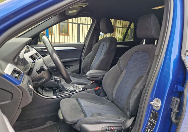 BMW X1 cena 109000 przebieg: 146000, rok produkcji 2017 z Warszawa małe 211